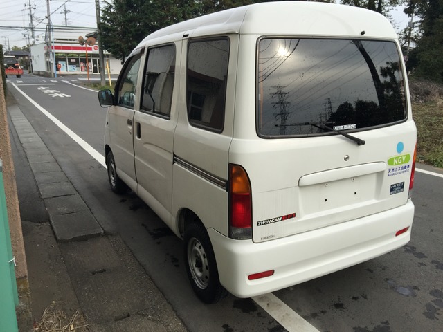 中古車 ダイハツ ハイゼットカーゴ 天然ガス車 の中古車詳細 (22,800km, ホワイト, 埼玉県, 38万円) |  中古車情報・中古車検索なら【車選びドットコム（車選び.com）】