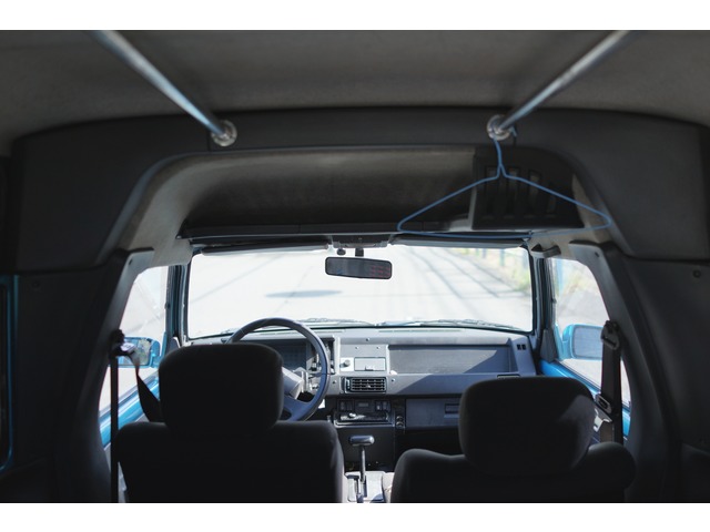 中古車 ルノー エクスプレス At パワステ付き 車検取立て の中古車詳細 163 000km エメラルドグリーンメタ 神奈川県 Sold Out 中古車情報 中古車検索なら 車選びドットコム 車選び Com