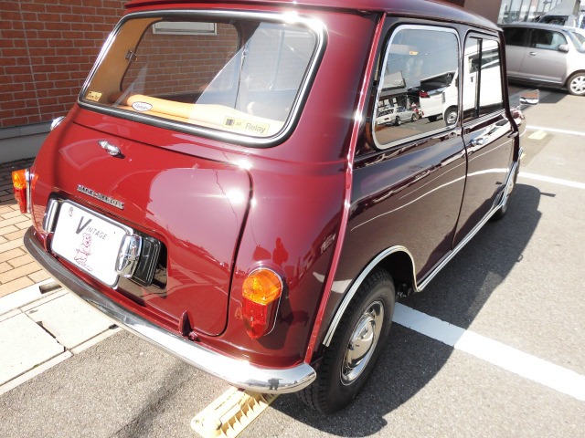 中古車 モーリス Mini マイナー Mk1 Km Br 不明 ブラウン 三重県 352万円 中古車情報 中古 車検索なら 車選びドットコム 車選び Com