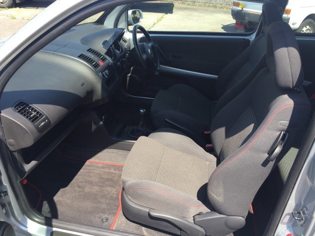 中古車情報 フォルクスワーゲン ルポ Gti 修復歴無し の中古車詳細 走行距離 5 5万km カラー シルバー 販売地域 兵庫県加古川市 中古車 を探すなら Carme カーミー 中古車