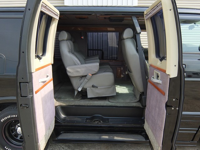 中古車 ダッジ ラム 新並01年式 ラムバン ショーティ の中古車詳細 760km ブラック 千葉県 158万円 中古車情報 中古車 検索なら 車選びドットコム 車選び Com