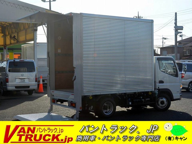 中古車 三菱ふそう キャンター アルミバン 10尺 2t サイドドア パワーゲート の中古車詳細 登録済未使用車 2km ホワイト 埼玉県 Sold Out 中古車情報 中古車検索なら 車選びドットコム 車選び Com