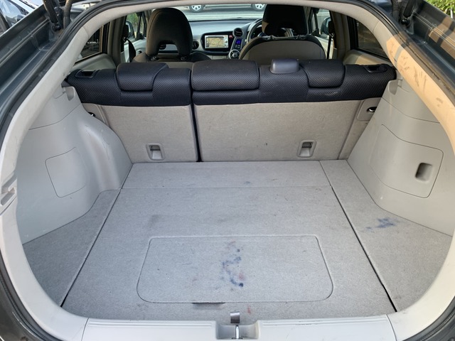 中古車 ホンダ インサイト 1 3 G 実走行5万キロ台 の中古車詳細 56 800km グレー 埼玉県 50万円 中古車情報 中古車 検索なら 車選びドットコム 車選び Com