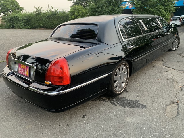 中古車情報 リンカーン リムジン 修復歴無し の中古車詳細 走行距離 4 5万km カラー ブラック 販売地域 埼玉県東松山市 中古車を探すなら Carme カーミー 中古車