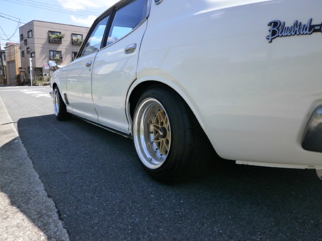 中古車 日産 ブルーバード 希少のサメブル4d 3 0l の中古車詳細 71 000km ホワイト 東京都 850万円 中古車情報 中古車 検索なら 車選びドットコム 車選び Com