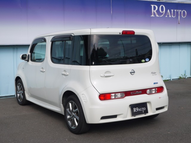 中古車 日産 キューブ 1 5 ライダー 1オーナー 純正ナビ Tv 純正aw の中古車詳細 92 000km ホワイト 千葉県 49 8万円 中古車情報 中古車検索なら 車選びドットコム 車選び Com