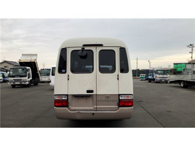 中古車 トヨタ コースター Lx 29人乗ハイルーフロング観音扉at の中古車詳細 198 216km ホワイト 栃木県 2万円 中古車情報 中古車検索なら 車選びドットコム 車選び Com