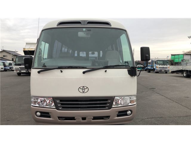 中古車 トヨタ コースター Lx 29人乗ハイルーフロング観音扉at の中古車詳細 198 216km ホワイト 栃木県 2万円 中古車情報 中古車検索なら 車選びドットコム 車選び Com