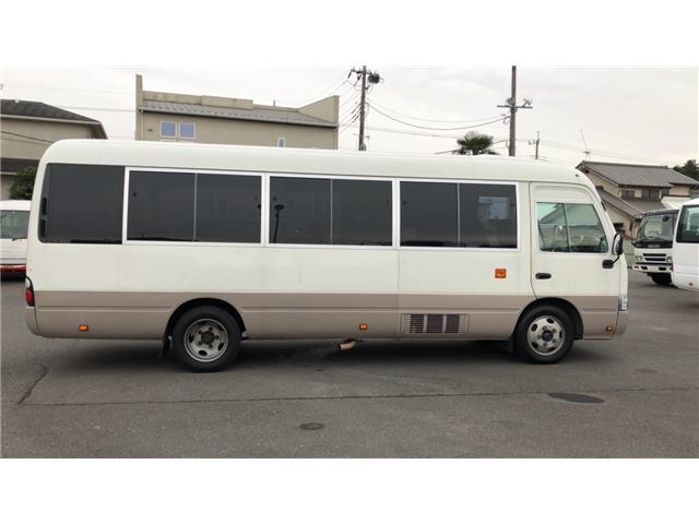 中古車 トヨタ コースター Lx 29人乗ハイルーフロング観音扉at の中古車詳細 198 216km ホワイト 栃木県 2万円 中古車情報 中古車検索なら 車選びドットコム 車選び Com