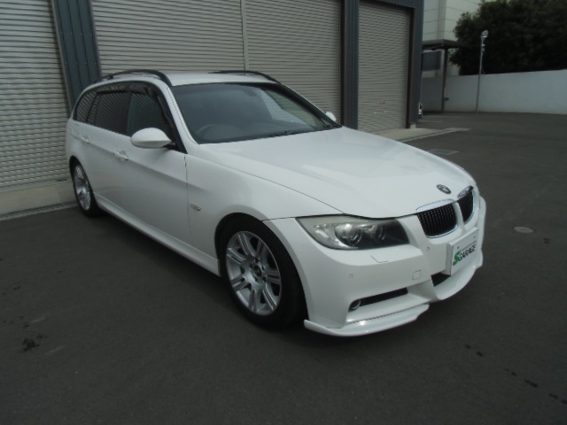 中古車 BMW 335iツーリング 335i Mスポーツ パッケージ 黒革 ナビ 地