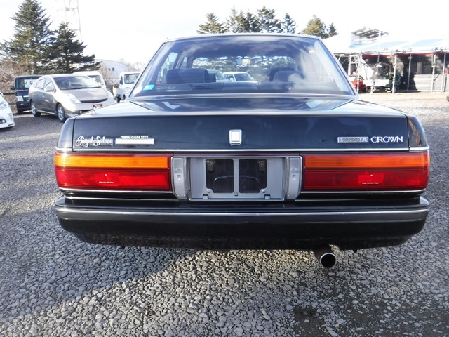中古車 トヨタ クラウンセダン 2 0 ロイヤルサルーン ツインカム24 スーパーチャージャー の中古車詳細 135 100km ブラック 北海道 Sold Out 中古車情報 中古車検索なら 車選びドットコム 車選び Com