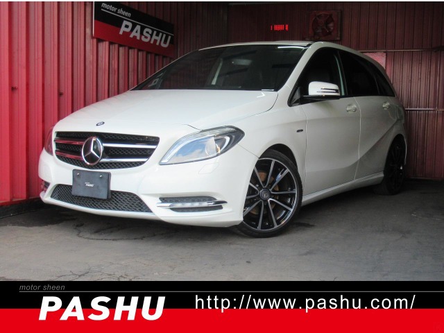 BクラスB180 ブルーエフィシェンシー スポーツナイトパッケージHDDナビTVカメラBハーフレザーブラッ