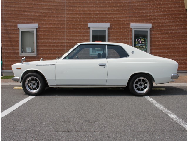 日産 ローレル 希少KPC30 2000GX 1オーナー の中古車詳細 (13,000km