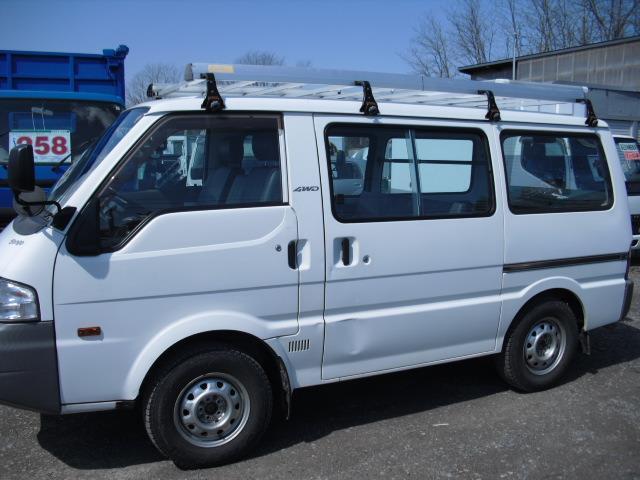 中古車 マツダ ボンゴバン 2 0 Dx 低床 ディーゼル 4wd ターボ ルーフキャリア 積載900kg の中古車詳細 111 000km 白 北海道 98万円 中古車情報 中古車検索なら 車選びドットコム 車選び Com