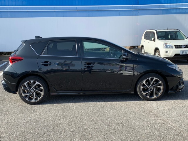 中古車 トヨタ オーリス 1 2 1t モデリスタエアロ セーフティーセンス の中古車詳細 23 300km ブラックマイカ 千葉県 149 9万円 中古車情報 中古車検索なら 車選びドットコム 車選び Com