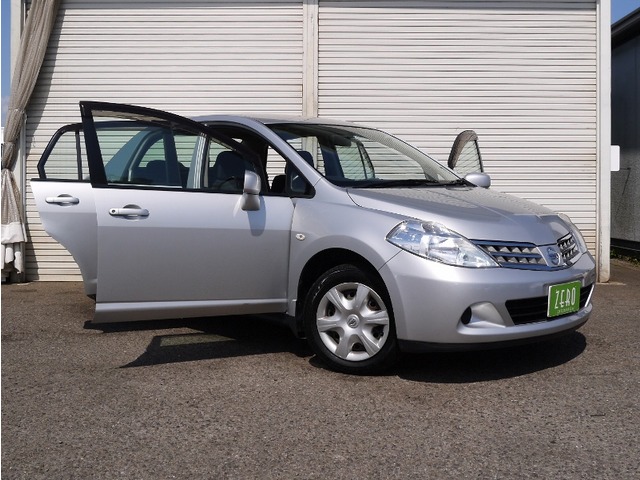 中古車 日産 ティーダラティオ 1 5 15s の中古車詳細 53 800km シルバー 宮崎県 12万円 中古車情報 中古車検索なら 車選びドットコム 車選び Com