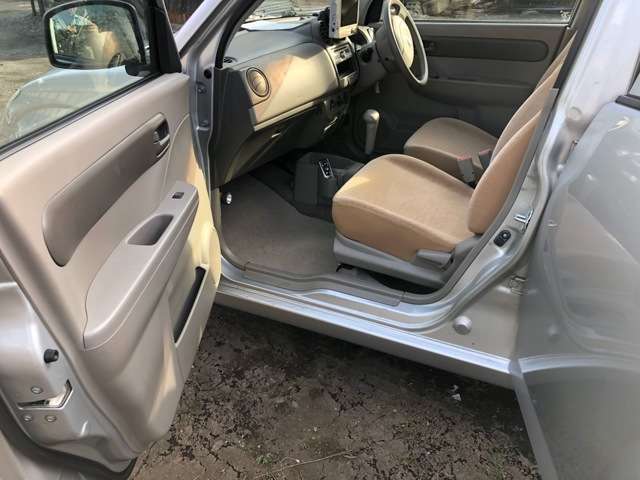 中古車 日産 ピノ S 電動格納ミラー ナビ ディーラー車 の中古車詳細 42 000km シルバー 栃木県 24 2万円 中古車情報 中古車検索なら 車選びドットコム 車選び Com