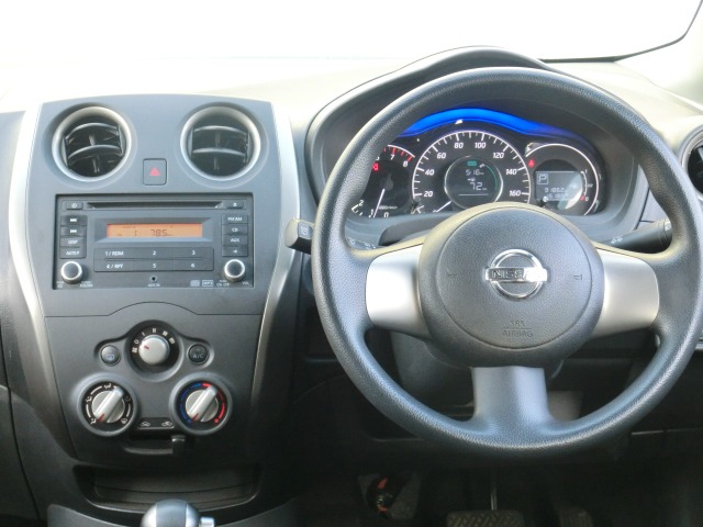 中古車 日産 ノート 1 2 X Dig S スマートキー スーパーチャージャーetc の中古車詳細 92 000km パールホワイト 北海道 33万円 中古車情報 中古車検索なら 車選びドットコム 車選び Com