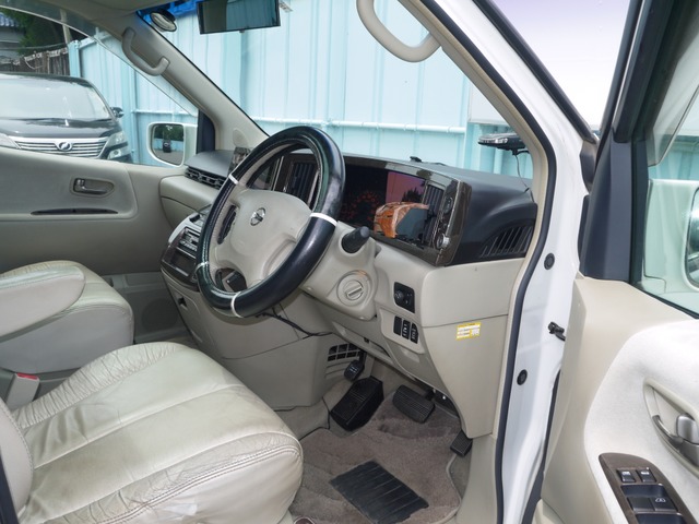 中古車 日産 エルグランド 3.5 ライダー 純正ナビ バックカメラ 