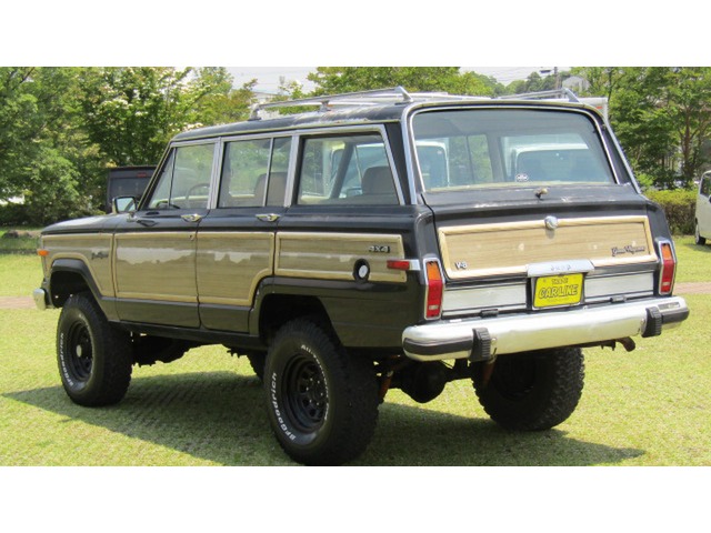 中古車 クライスラー ジープ グランドワゴニア の中古車詳細 184 300km ブラック 長崎県 価格応談 中古車情報 中古車検索なら 車選びドットコム 車選び Com