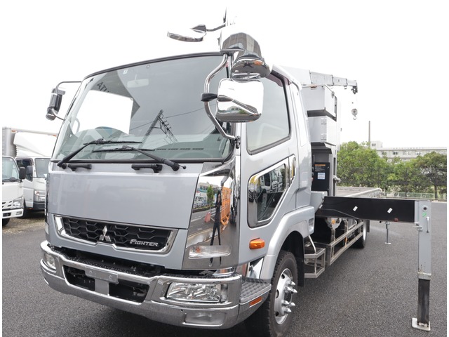 中古車 三菱ふそう ファイター 2 9t吊4段クレーン アルミブロック 77 100km シルバー 千葉県 654 5万円 中古車情報 中古車検索なら 車選び Com