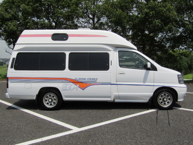 中古車 日産 エルグランド 3 3 フィールドベース 4wd キャンピング 26 446km ホワイト 埼玉県 199万円 中古車情報 中古車検索なら 車選びドットコム 車選び Com