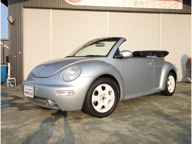 中古車情報 フォルクスワーゲン ニュービートルカブリオレ 2 0 修復歴無し の中古車詳細 走行距離 6 1万km カラー シルバー 販売地域 三重県亀山市 中古車を探すなら Carme カーミー 中古車