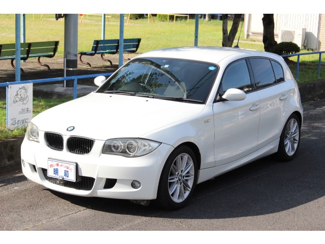 中古車 Bmw 116i Mスポーツ A Realエアロ 値引き31万可 の中古車詳細 63 800km ホワイト 愛知県 63 9万円 中古車情報 中古車検索なら 車選びドットコム 車選び Com