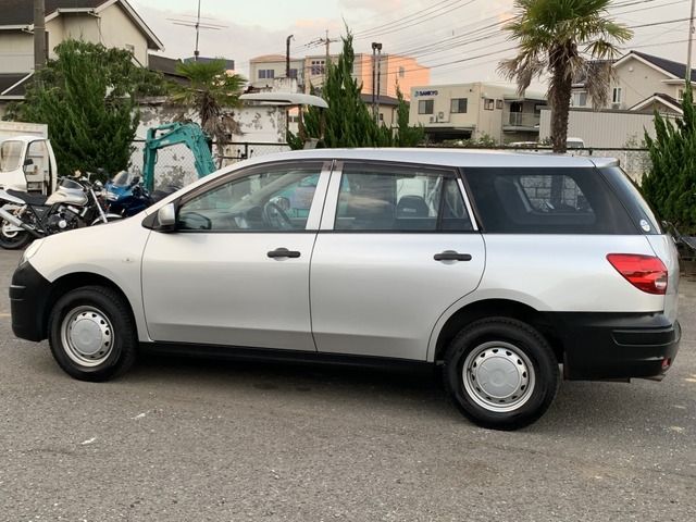 中古車 日産 Ad 1 6 Ve 4wd 商用車 営業車に の中古車詳細 79 969km シルバー 佐賀県 39 8万円 中古車 情報 中古車検索なら 車選びドットコム 車選び Com