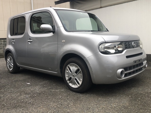 中古車 日産 キューブ 1 5 15x 地デジナビ Etc Bカメラ 37 000km シルバー 神奈川県 Sold Out 中古車情報 中古車検索なら 車選びドットコム 車選び Com