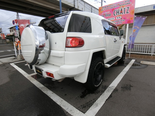 中古車 トヨタ Fjクルーザー 4 0 4wd エアロ グリル改 サイドステップ の中古車詳細 62 000km ホワイト 岡山県 Sold Out 中古車情報 中古車検索なら 車選びドットコム 車選び Com