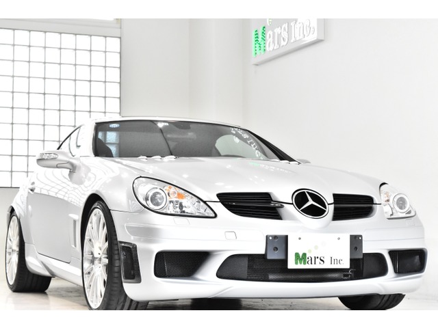 中古車 メルセデス ベンツ Amg Slk55 ブラックシリーズ 稀少世界限定車 左h の中古車詳細 27 000km イリジウムシルバー 東京都 1 100万円 中古車情報 中古車検索なら 車選びドットコム 車選び Com