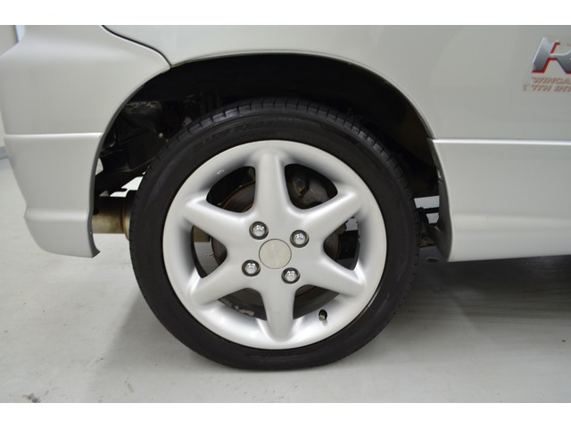 中古車 スズキ アルトワークス Rs Z 4wd キーレス Etc 14インチアルミ の中古車詳細 103 879km シルキーシルバーメタリック 大阪府 Sold Out 中古車情報 中古車検索なら 車選びドットコム 車選び Com