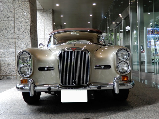 中古車 その他 イギリス その他 イギリス Alviste211 パークウォード の中古車詳細 3 000km シャンパンゴールド 東京都 価格応談 中古車情報 中古車検索なら 車選びドットコム 車選び Com