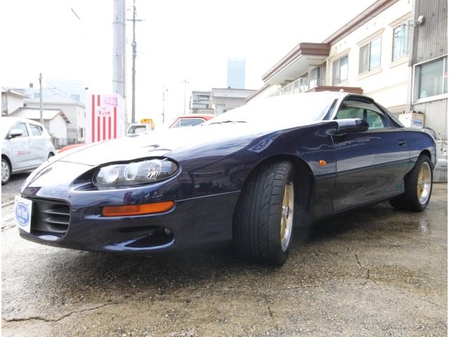 中古車 シボレー カマロ Z28 Ls1 5700 Hurst17inaw の中古車詳細 46 000km ダークブルーm 愛知県 238万円 中古車情報 中古車検索なら 車選びドットコム 車選び Com