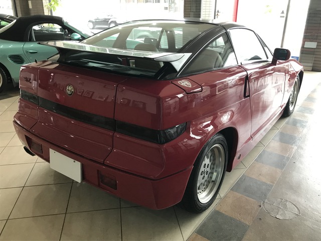中古車 アルファロメオ アルファsz できる限りお電話にてお問合せ下さい の中古車詳細 32 000km レッド 福岡県 価格応談 中古車情報 中古車検索なら 車選びドットコム 車選び Com