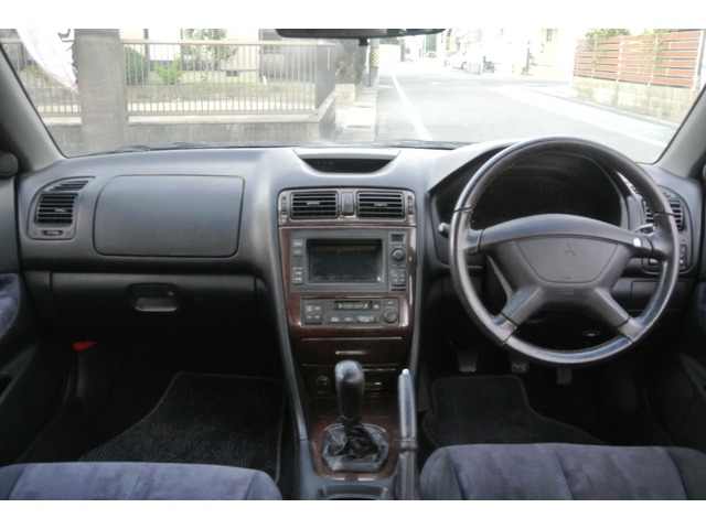 中古車 三菱 ギャラン 2 5 Vr 4 4wd ワンオーナーリフレッシュ塗装済みノーマル の中古車詳細 39 000km 1 ハミルトンシルバーm 愛知県 150万円 中古車情報 中古車検索なら 車選びドットコム 車選び Com