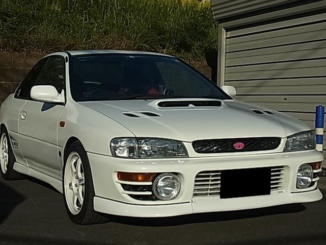 中古車 スバル インプレッサクーペ 2 0 Wrx タイプr Sti バージョンiv 4wd 66 912km ホワイト 東京都 Sold Out 中古車情報 中古車検索なら 車選びドットコム 車選び Com