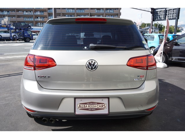 中古車 フォルクスワーゲン ゴルフ Tsi ハイライン 衝突軽減ブレーキ ナビ Tv Bカメラ の中古車詳細 36 000km タングステンシルバー 静岡県 134 8万円 中古車情報 中古車検索なら 車選びドットコム 車選び Com