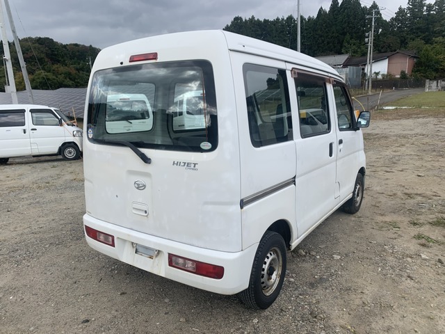 中古車 ダイハツ ハイゼットカーゴ 車検2年付 最短2日納車 リース車両 の中古車詳細 214 570km ホワイト 宮城県 26万円 中古車情報 中古車検索なら 車選びドットコム 車選び Com