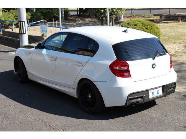 中古車 Bmw 116i 116i Mスポーツ A Realエアロ 値引き31万可 の中古車詳細 63 800km ホワイト 愛知県 59 8万円 中古車情報 中古車検索なら 車選びドットコム 車選び Com 中古車 Bmw 116i 116i Mスポーツ A Realエアロ 値引き31万可 の中古車詳細 63 800km ホワイト 愛知県 59 8万円 中古車情報 中古車検索なら 車選びドットコム 車選び Com