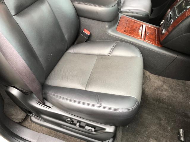 中古車 シボレー サバーバン 国内新規 Ltz 最終型 マイナーチェンジモデル 6速at 国内新規 Ltz の中古車詳細 パールホワイト 埼玉県 328万円 中古車情報 中古車検索なら 車選びドットコム 車選び Com