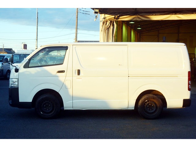 中古車 トヨタ ハイエースバン 2 0 中温冷凍バン ロング ジャストロー ロングdx 冷蔵冷凍 ガソリン デンソー の中古車詳細 121 800km ホワイト 埼玉県 Sold Out 中古車情報 中古車検索なら 車選びドットコム 車選び Com