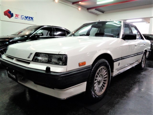 中古車 日産 スカイライン 2 0 Rs ターボ Ic 後期鉄仮面ノーマル車5mt赤インテリア の中古車詳細 143 400km ホワイト 大阪府 Sold Out 中古車情報 中古車検索なら 車選びドットコム 車選び Com 中古車 日産 スカイライン 2 0 Rs ターボ Ic 後期鉄仮面ノーマル車5mt赤インテリア の中古車詳細 143 400km ホワイト 大阪府 Sold Out 中古車情報 中古車検索なら 車選びドットコム 車選び Com