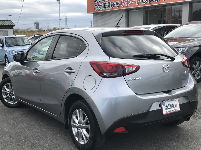 中古車 マツダ デミオ 1 5 Xd 6速mtディーゼルターボ 純正ナビ の中古車詳細 64 300km シルバー 埼玉県 5万円 中古車情報 中古車検索なら 車選びドットコム 車選び Com
