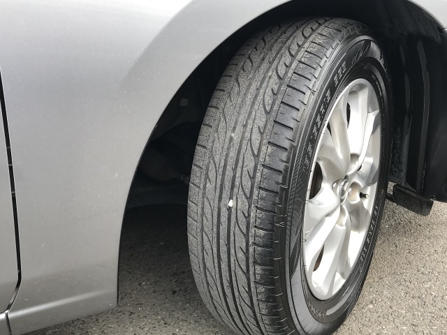 中古車 マツダ デミオ 1 5 Xd 6速mtディーゼルターボ 純正ナビ の中古車詳細 64 300km シルバー 埼玉県 5万円 中古車情報 中古車検索なら 車選びドットコム 車選び Com