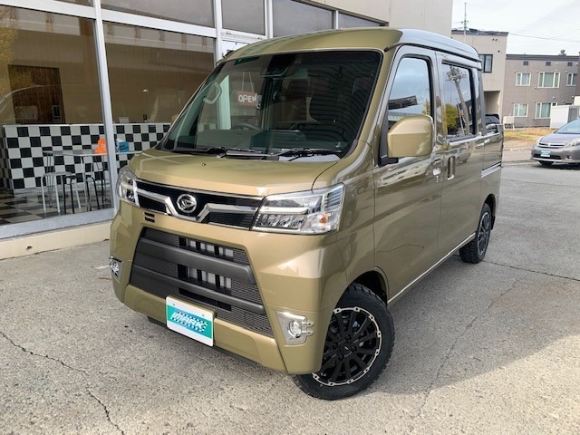 中古車 ダイハツ ハイゼットデッキバン G Saiii 4wd デカナビ Ledライト 後期型モデル の中古車詳細 100km 緑 北海道 Sold Out 中古車情報 中古車検索なら 車選びドットコム 車選び Com