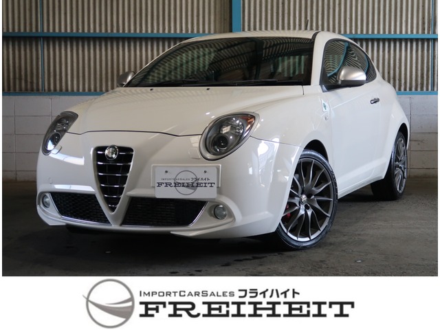 中古車 アルファロメオ ミト クアドリフォリオ ヴェルデ の中古車詳細 72 8km ビアンコスピノホワイト 福岡県 Sold Out 中古車情報 中古車検索なら 車選びドットコム 車選び Com