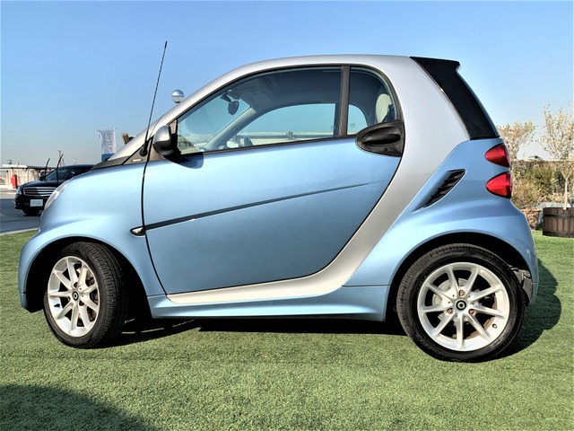 中古車 Mccスマート スマートフォーツークーペ Mhd パッション パノラマルーフ Etc キーレス の中古車詳細 43 100km ライトブルーメタリック 大阪府 Sold Out 中古車情報 中古車検索なら 車選びドットコム 車選び Com