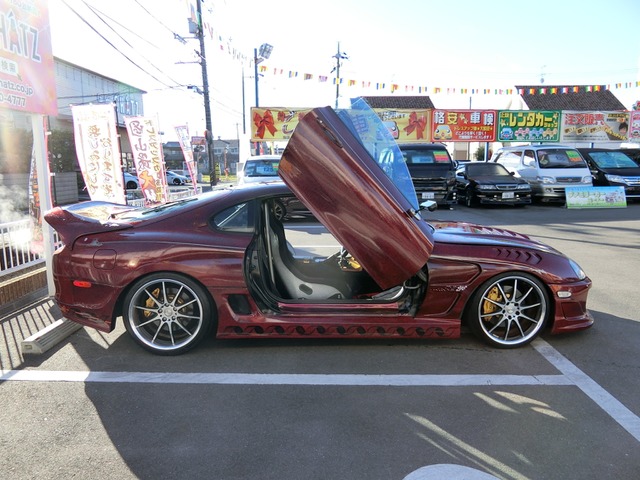 中古車 トヨタ スープラ 3 0 Sz R 純正6mt 外ターボ ガルウィング の中古車詳細 98 000km レッド 岡山県 Sold Out 中古車情報 中古車検索なら 車選びドットコム 車選び Com